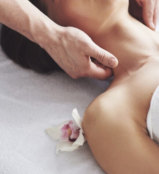 masaje relajante en Valencia-flor