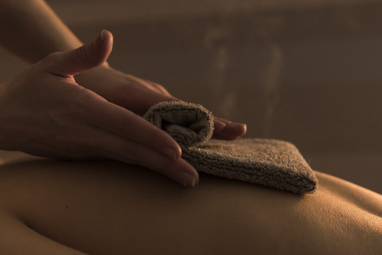 masaje relajante en Valencia-toalla