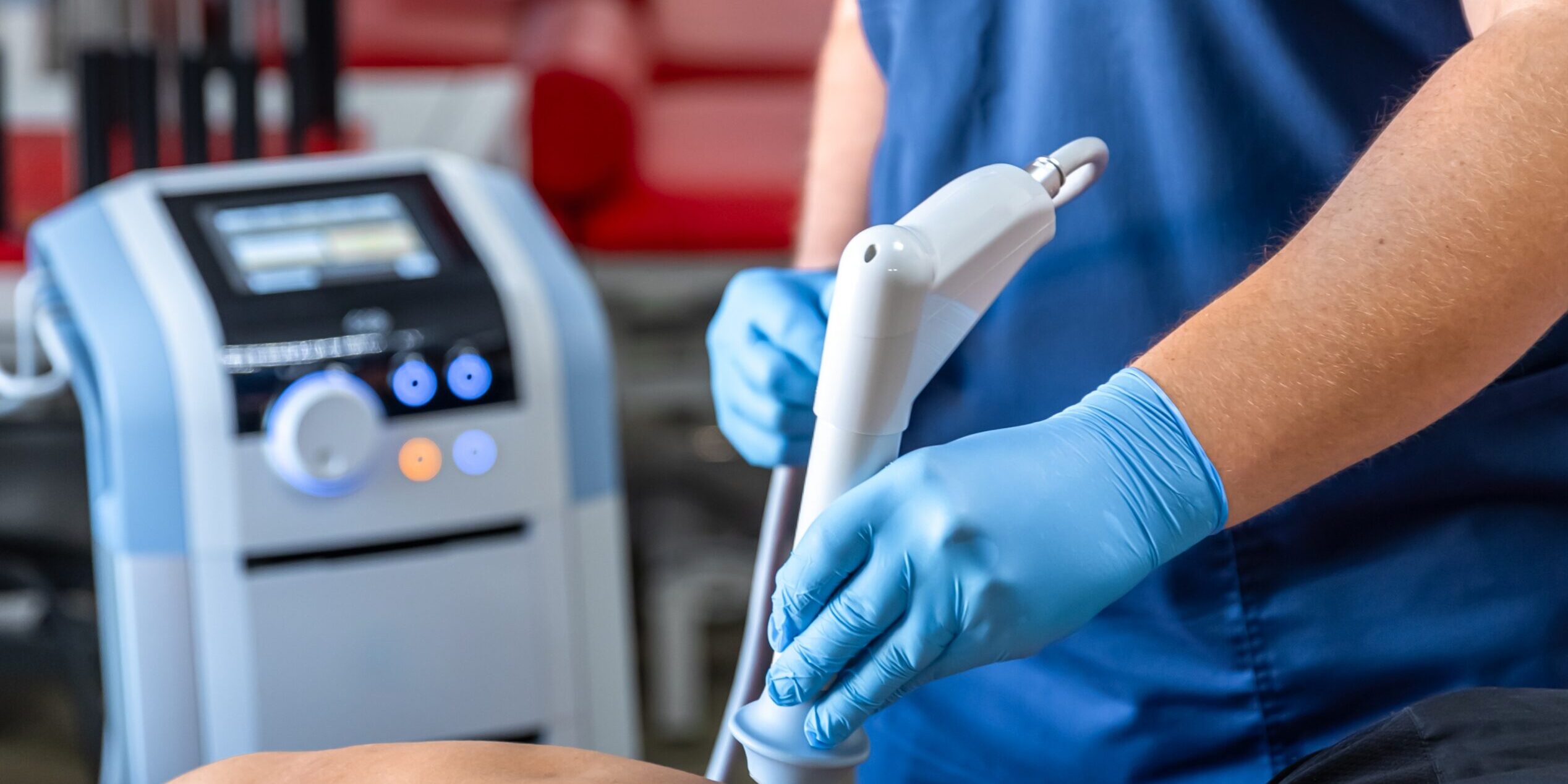 Fisioterapia con indiba en Valencia aplicada por fisioterapeuta en consulta Fisioterapia con indiba en Valencia aplicada por fisioterapeuta en consulta